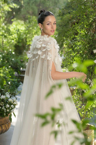 Alix Cape - AA001AccessoriesAndrea & Leo - AccessoriesFormalist